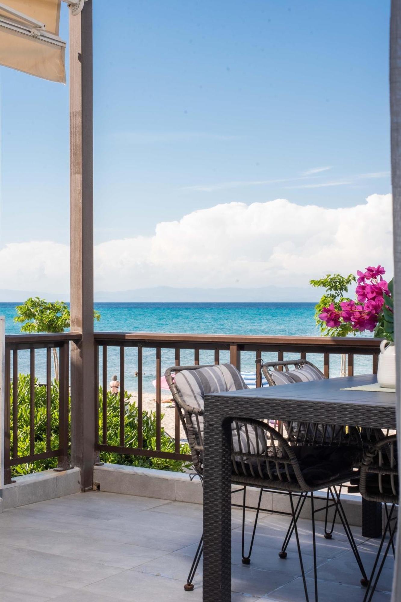 Houseloft Horizon Seafront Pefkochori Exterior foto